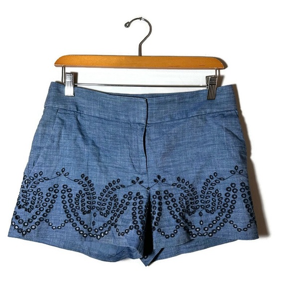 LOFT Pants - Loft The Riviera Denim Blue Eyelet Embroidered Women’s Shorts Size 2